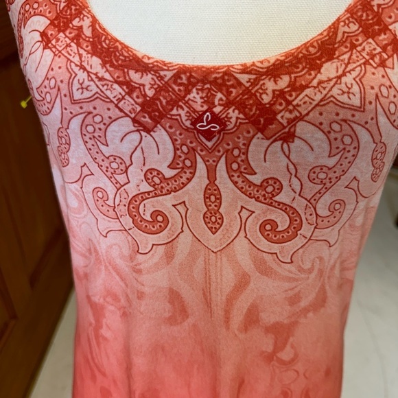 PrAna sleeveless active wear dress shelf bra med 18in pit L40in - Picture 5 of 6